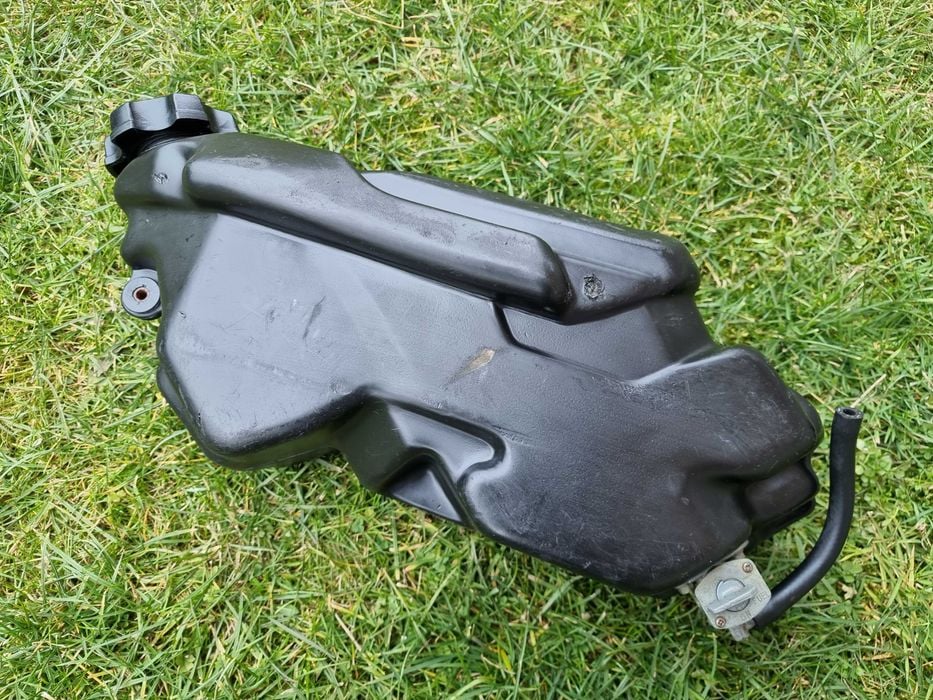 Zbiornik paliwa bak Kawasaki KX 125 / 250 r. 92-93 stan BDB