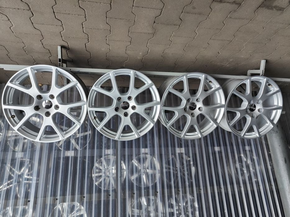 Oryginalne Felgi aluminiowe Fiat Freemont Jeep Dodge 7x19'' 5x127