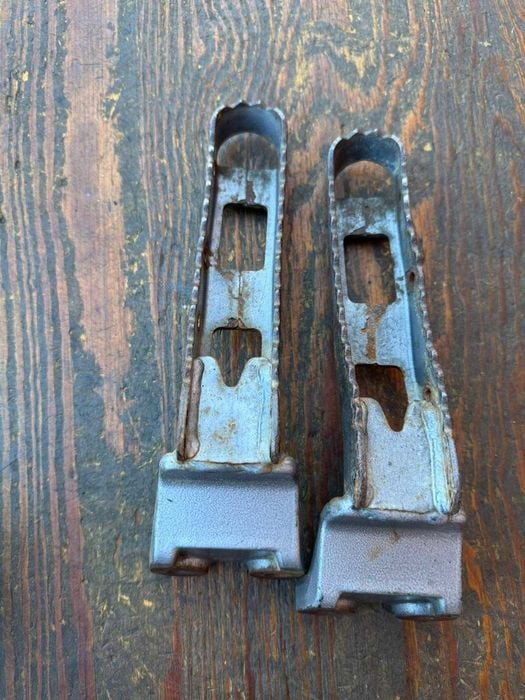 sety podnozki stopki pegi ramy stopnie peg kawasaki KFX 700 r 04-11