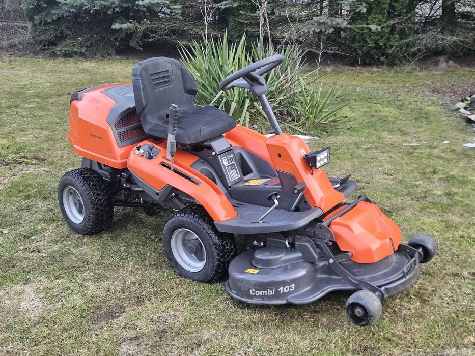 Traktorek kosiarka Husqvarna Rider R216 AWD/4x4/2018r