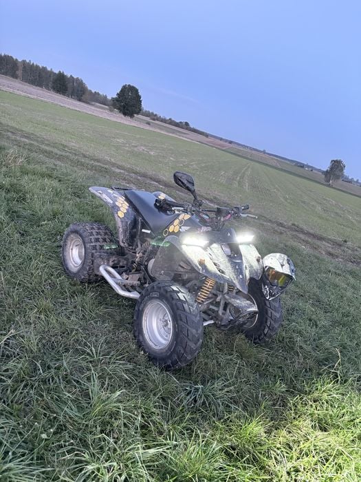 Quad honda-barossa 250