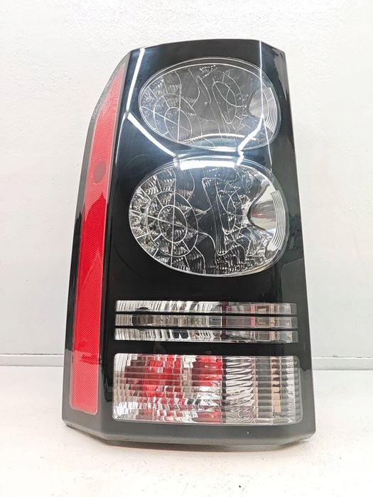 Land Rover Discovery 3 III Lampa Lewy Tył