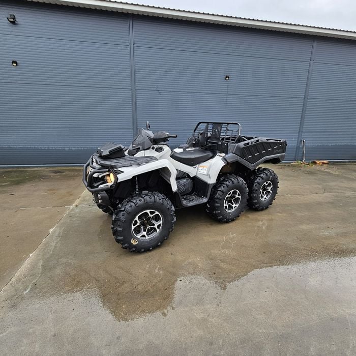 Canam outlander 1000 rok2015