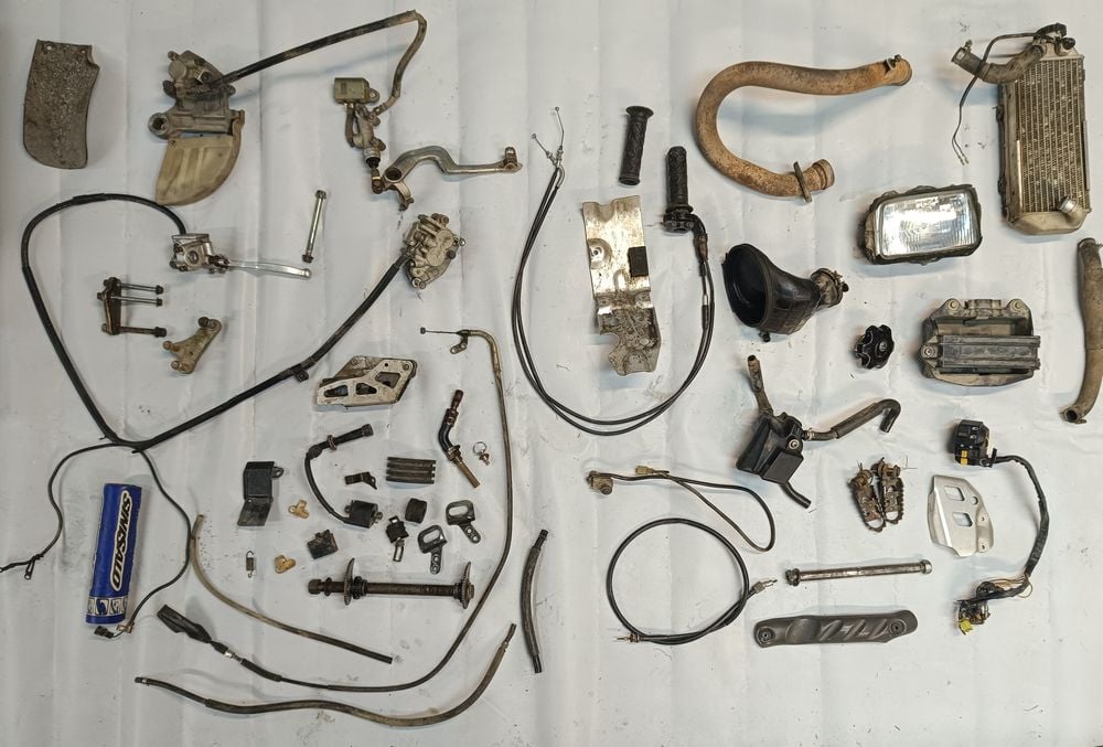 Cześci osłona chłodnica zacisk rolgaz oś Suzuki DRZ DR-Z 400 Y E S SM