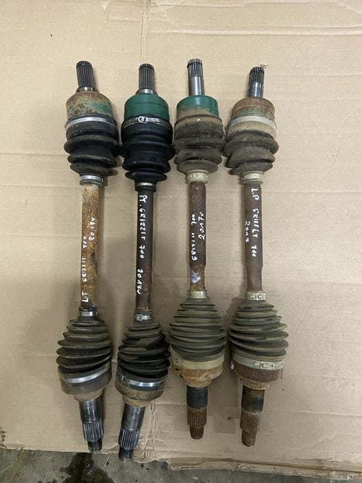 Półoś lewa połoś prawa przód tył Yamaha grizzly 700 rok 2018r