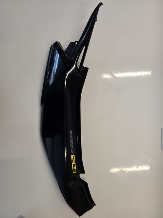 Suzuki drz dr 125 sm lewa owiewka lewy bok