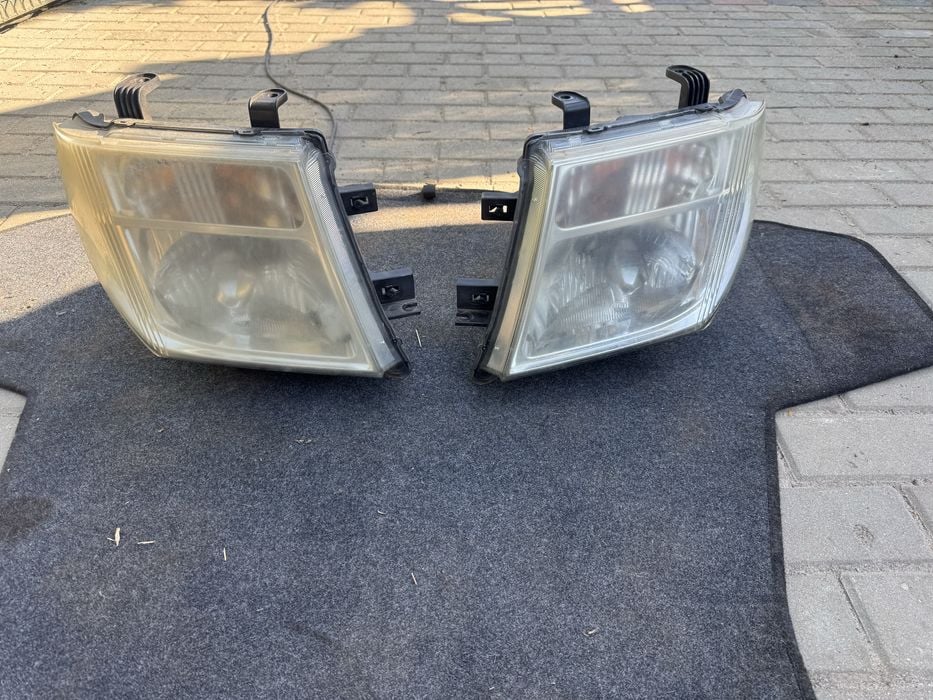 Lampy xenon nissan pathfinder navara komplet europa