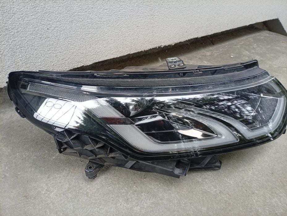 Lampa prawa Discovery Sport lift lk72-13w029-db