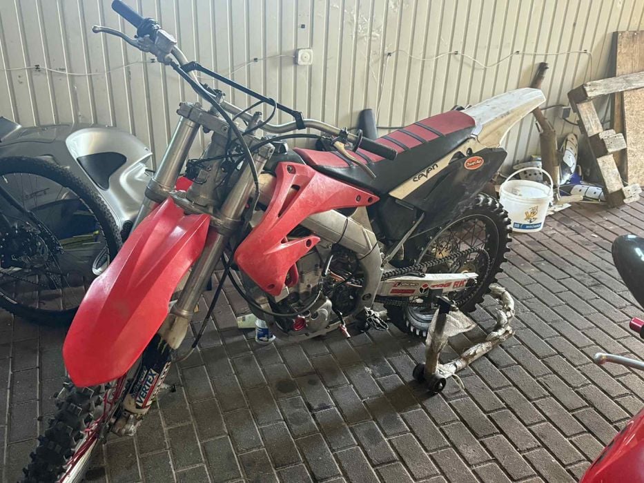 Honda crf 450 części cała na części