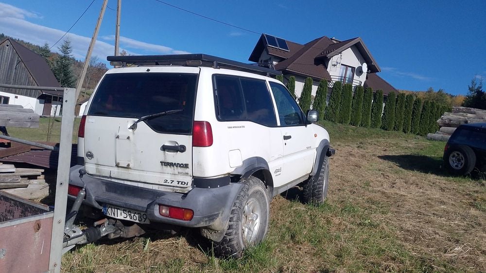 Nissan Terano 2 + most od patrola