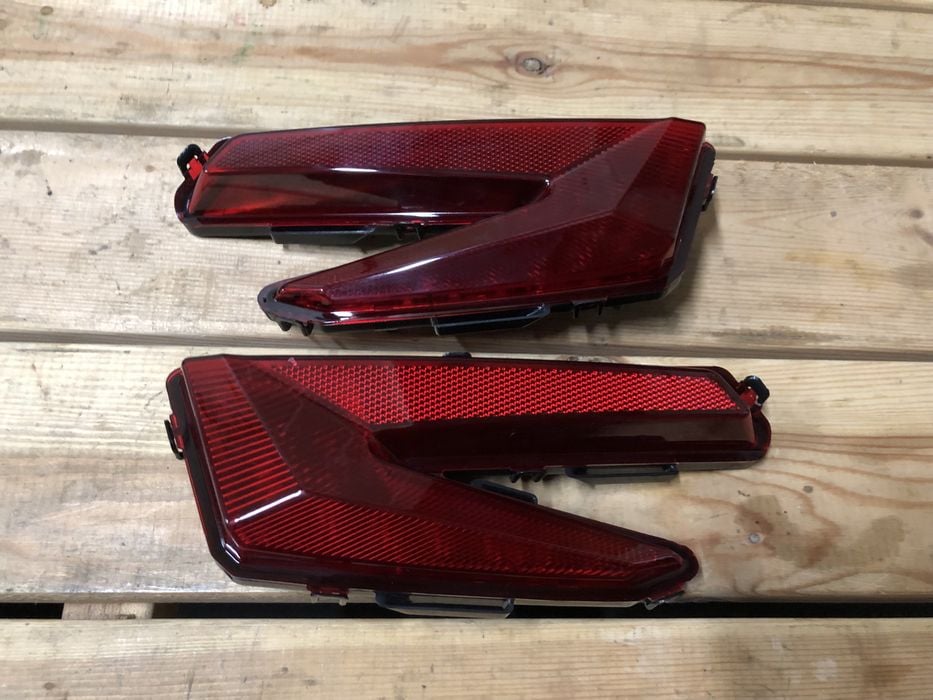 Can Am Maverick x3 Lampy Tył Lampa Lewa Prawa Tylna Komplet