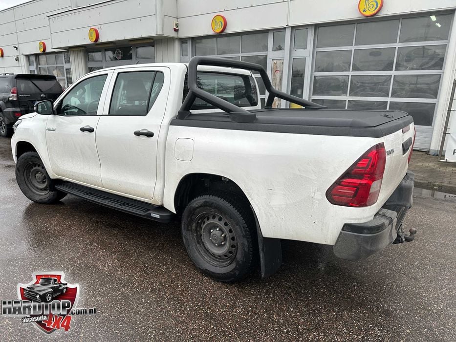 Roleta Mountain Top Toyota Hilux Orurowanie Na Pakę Zabudowa