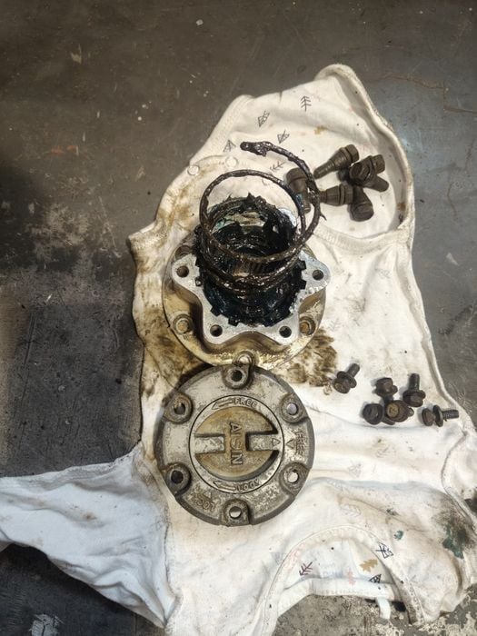 Sprzęgiełko Suzuki Samurai manualne