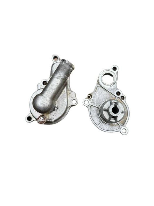 pokrywa pompy wody Suzuki LTZ 400 r 03-08 polkarter wirnika kapa dekiel