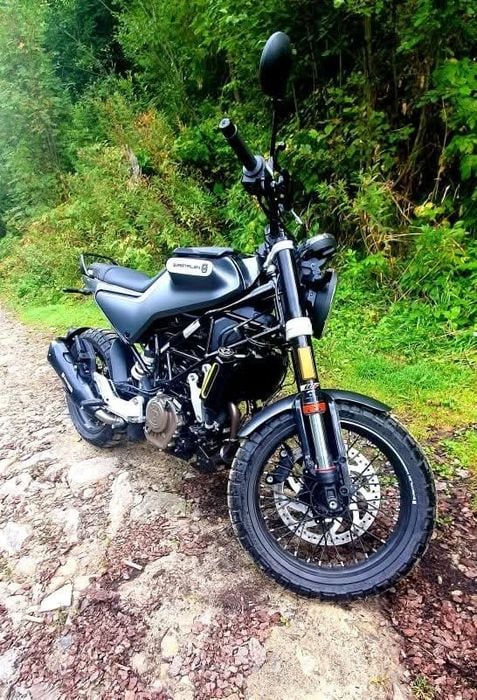 Husqvarna Svartpilen 125 | 2021 | 2860 km | Salon PL | Faktura VAT 23%