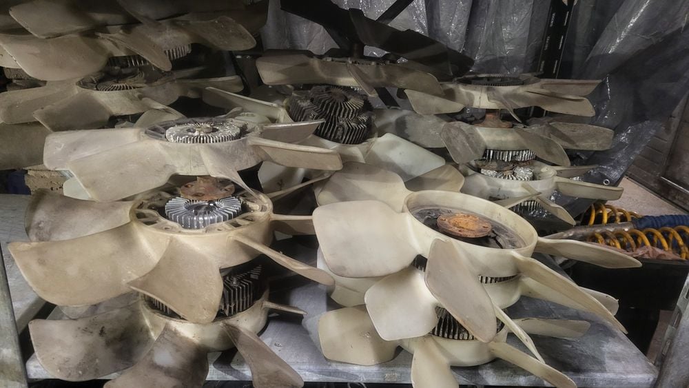 Wiatrak chłodnicy Land Cruiser J9 J10 J12 J15 4Runner