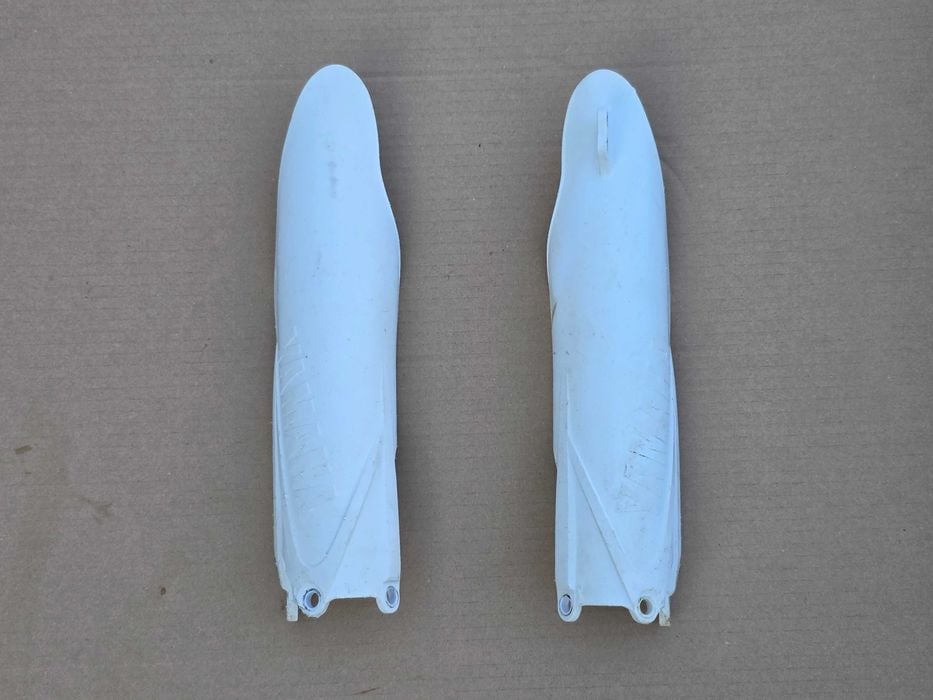 Osłony teleskopów lag Yamaha YZ 125 / 250 r. 15-26 YZF 250 r. 10-22