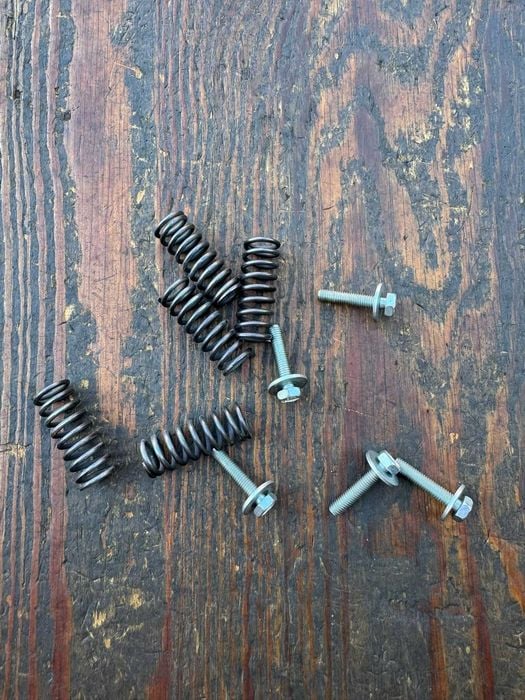 sruby sprezyny sprzegla pokrywy sprezyna sruba yamaha yzf 250 r 14-18