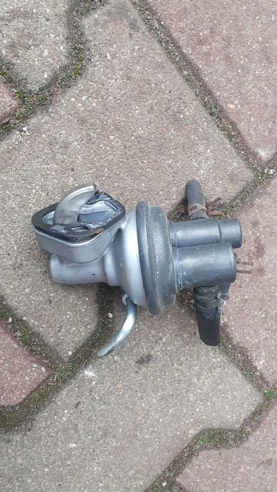 Suzuki Samurai Samuraj - Pompka paliwa do silnika gaźnikowego