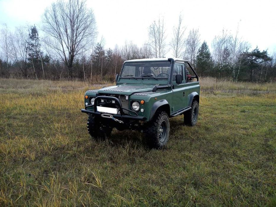 Land Rover Defender 90