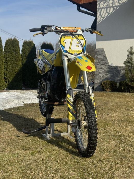 Suzuki rm 85 (sx,kx,yz,cr)