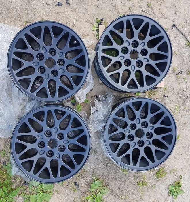 Felgi aluminiowe OEM 15x7J Jeep cherokee XJ/ grand cherokee ZJ