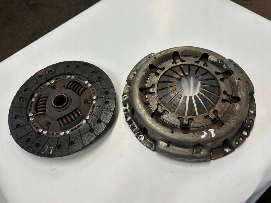 toyota land cruiser 90 3,0 td sprzęgło