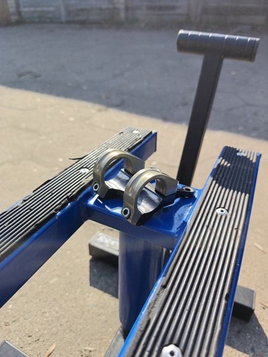 Mostek renthal Integra 31.8mm