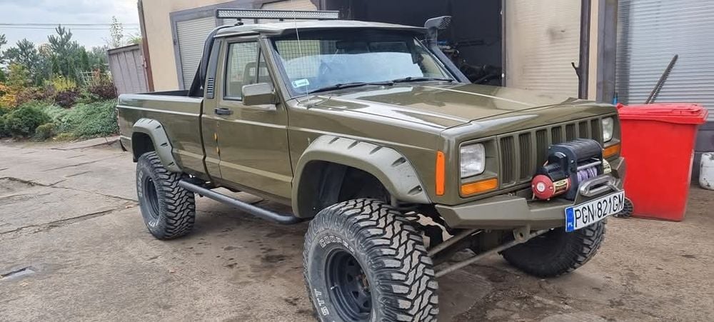 Zderzak Stalowy pod wyciągarkę Jeep Cherokee  xj przedni I tylny