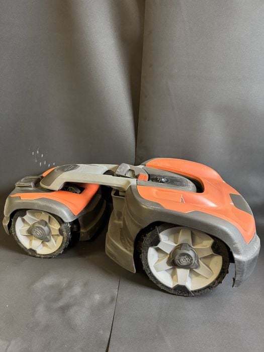 Husqvarna Automower® 535 AWD