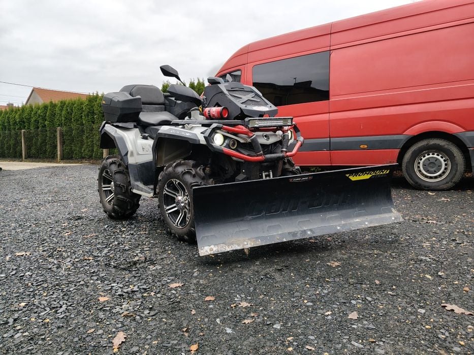 Can am outlander II 1000 pług do odśnieżania