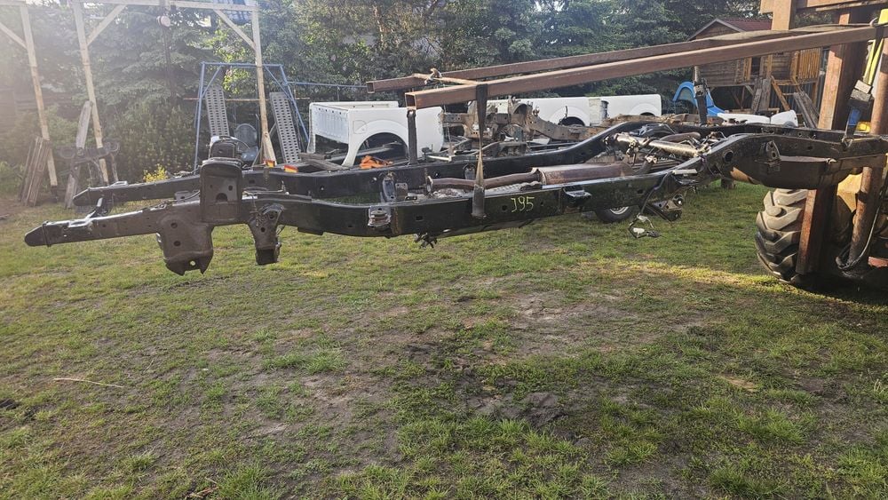 Toyota Land Cruiser J95 rama