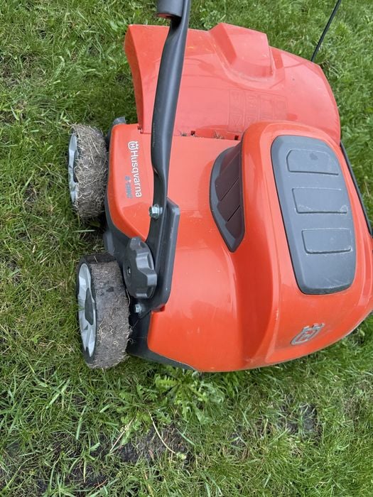 Używany wertykulator Husqvarna