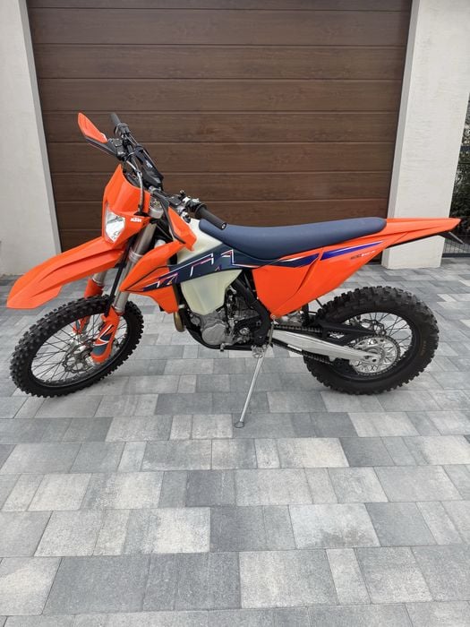 KTM 500 EXC-F 2021 – 12,2 mth, stan jak nowy, rej. 06/2022