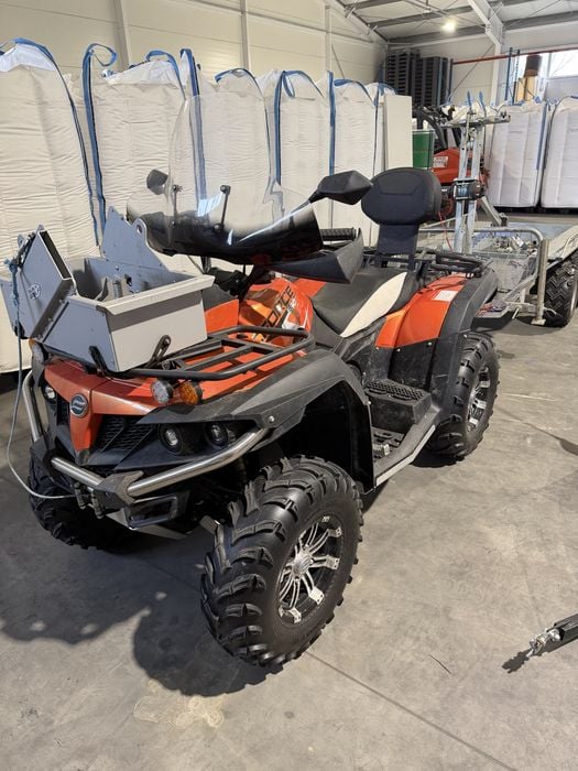 Sprzedan Quada CFMOTO 550  CCFORCE 550z wywrtka i osprzetem