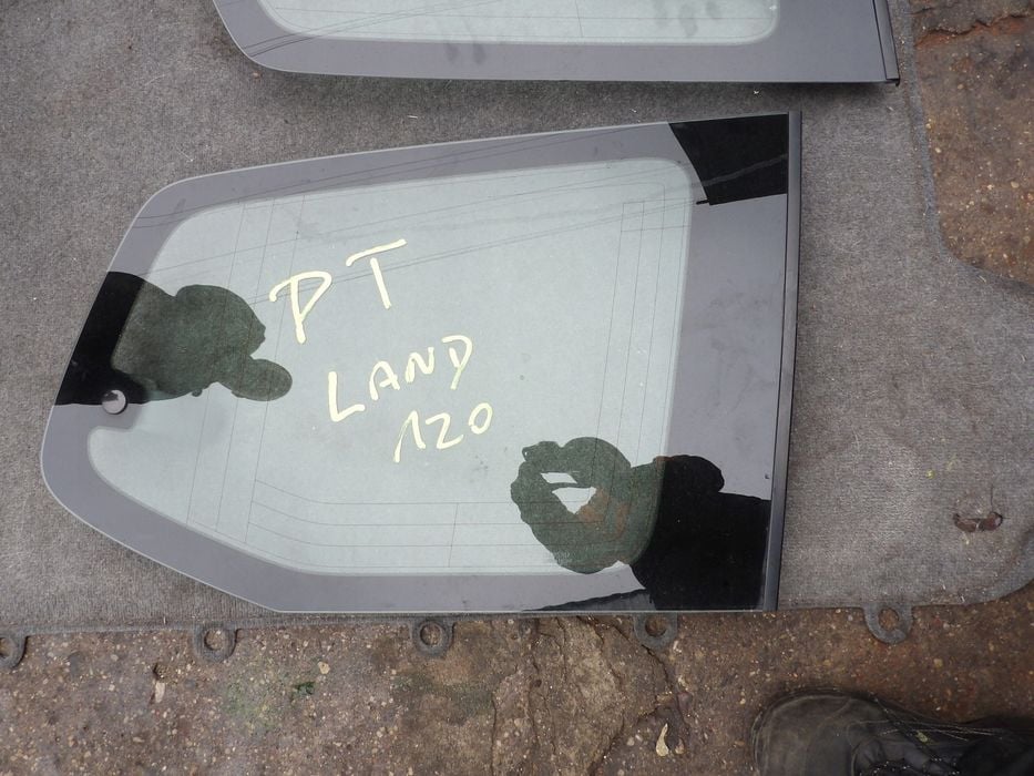 szyba karoseryjna prawa tył toyota land cruiser 120