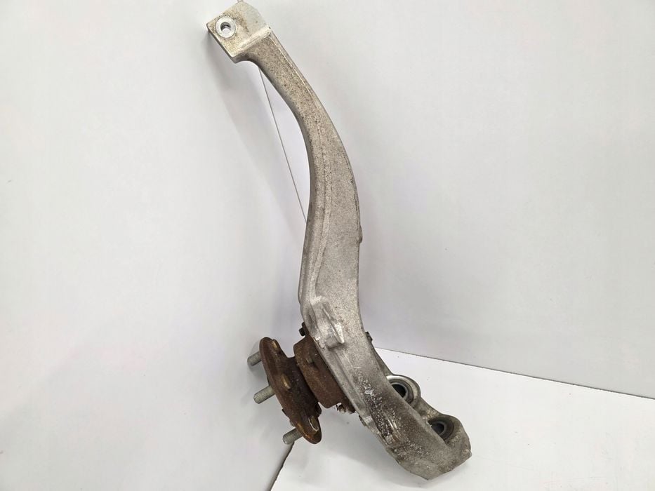 zwrotnica + piasta lewy przód land rover defender ii l663 l8b2-3k186-a