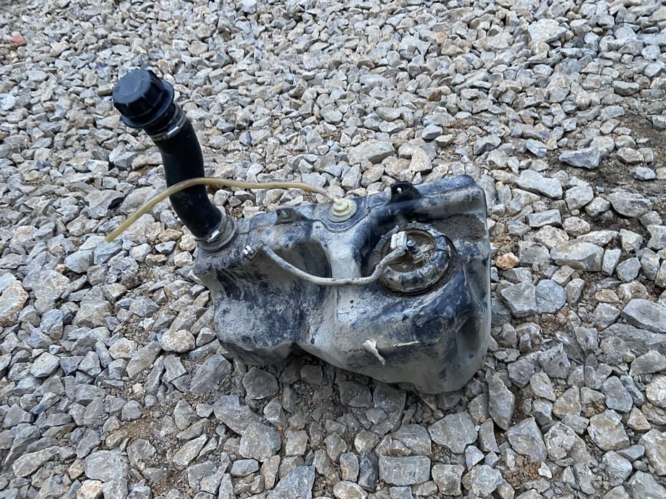 Zbiornik paliwa Pompa paliwa korek scrambler 1000 sportsman 850