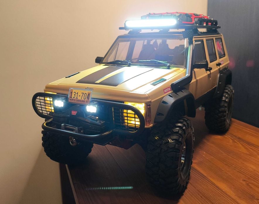 Jeep Cherokee XJ 1:10 RC (kopia TRX4) RTR