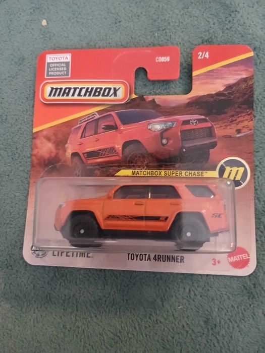 Toyota 4Runner Matchbox SUPER CHASE