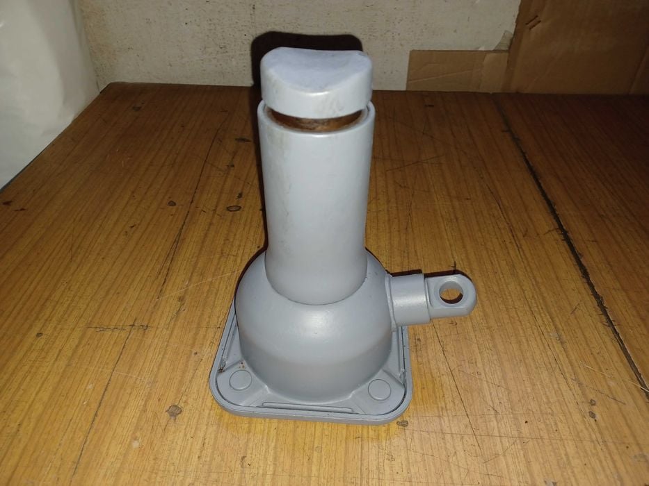 Nissan Patrol lewarek podnośnik oryginał