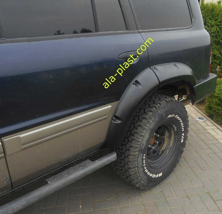Nissan Patrol Y61 - 5 drzwi krótki GU2 GU3 GR GR2 poszerzenia nadkoli