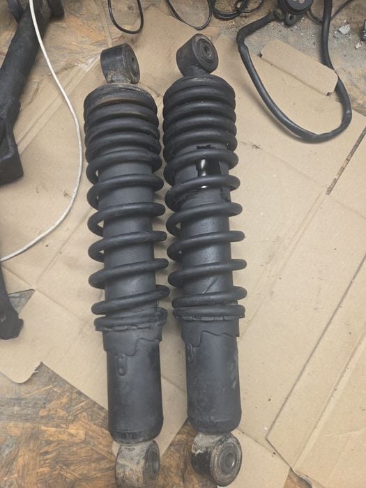 Amortyzatory tyl do suzuki kingquad 700