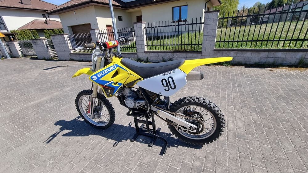 Cross   2T /suzuki rm  85 /2010 r.