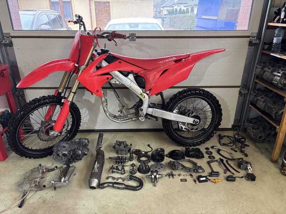 Części HONDA CRF250 R 10-17 Wydech Głowica Kartery Skrzynia Moduł