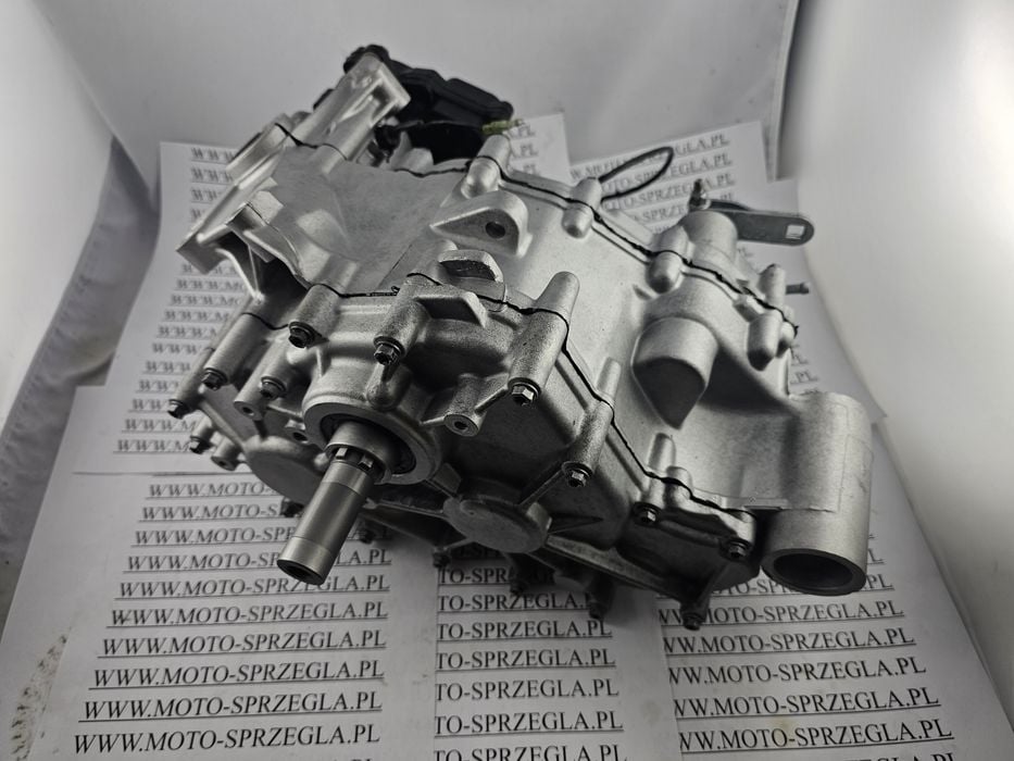 CAN-AM OUTLANDER Renegade 1000 Skrzynia Biegów