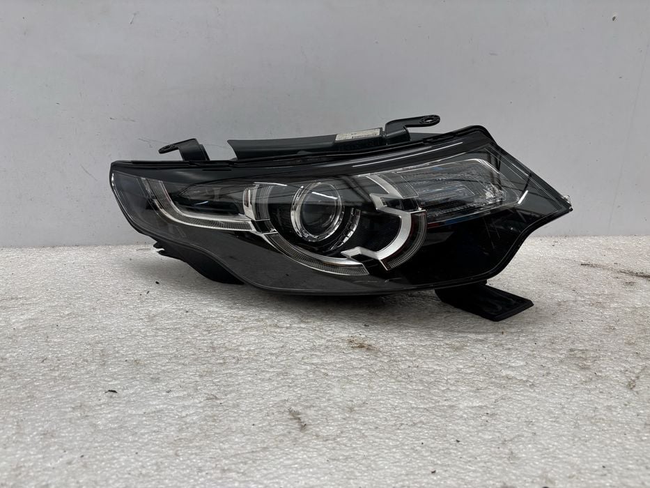 Land Rover Discovery Sport lampa prawy przód prawa przednia xenon reflektor