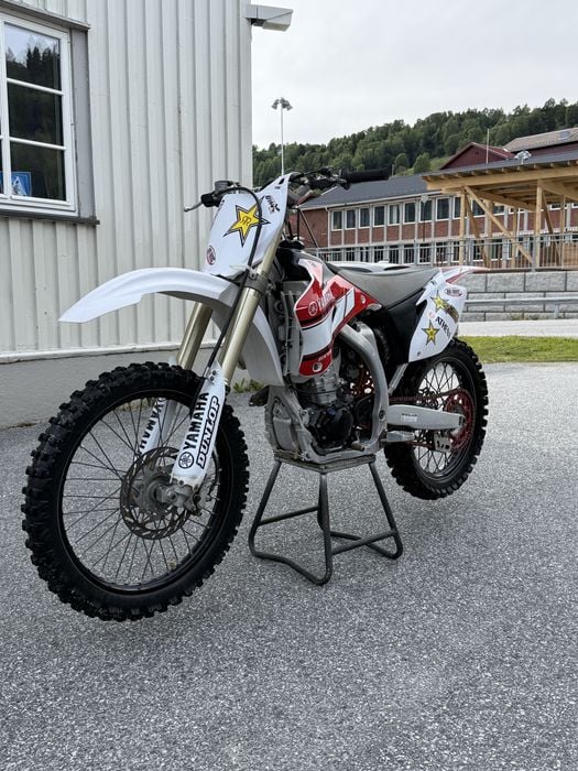 Yamaha yz250f ZADBANY