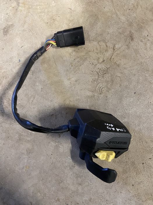 Manetka gazu Polaris scrambler 850 sportsman 1000 polaris 570