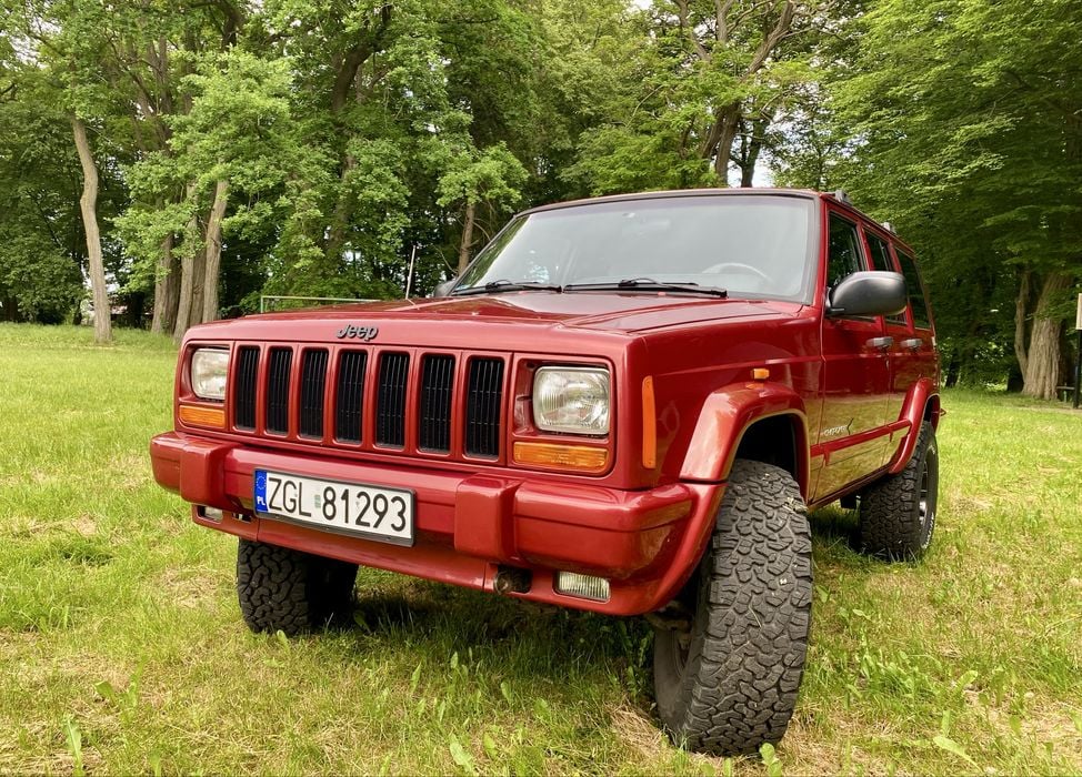 Jeep Cherokee No.063